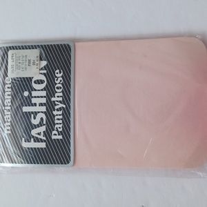 Marianne fashion vintage new pantyhose size  B pink Barbiecore